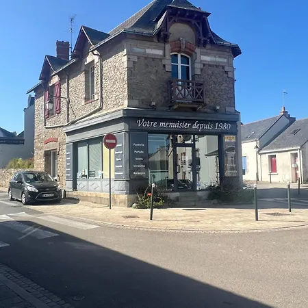 Superbe Duplex T4, Au Coeur De Batz, A Pied ! アパート