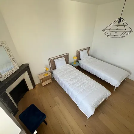 Superbe Duplex T4, Au Coeur De Batz, A Pied ! アパート バツ・シュル・メール